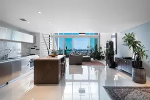 1040 Biscayne Blvd, Miami, FL 33132 - Photo 6