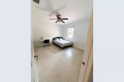 9845 NW 86th Ter, Doral, FL 33178 - Photo 20