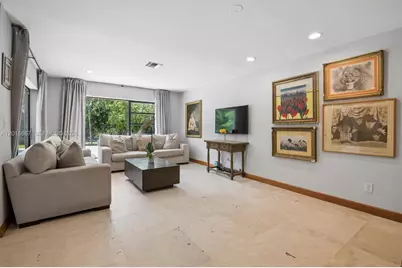 20021 NE 25th Ave, Miami, FL 33180 - Photo 10