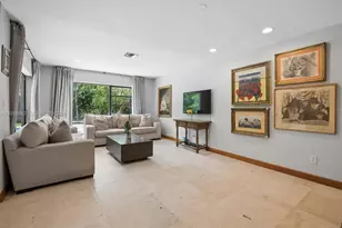 20021 NE 25th Ave, Miami, FL 33180 - Photo 10