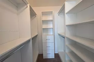 1111 SW 1st Ave, Miami, FL 33130 - Photo 24