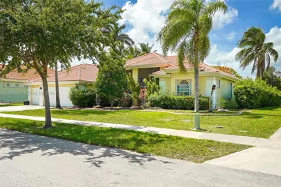 2575 Muirfield Ter #0, Homestead, FL 33035 - Photo 14