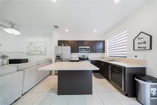 18236 SW 148th Rd, Miami, FL 33187 - Photo 2