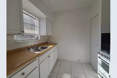 781 SW 11th St #3, Miami, FL 33129 - Photo 4