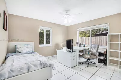 9330 SW 165th St, Palmetto Bay, FL 33157 - Photo 10