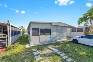 2148 SW 52nd St, Dania Beach, FL 33312 - Photo 24