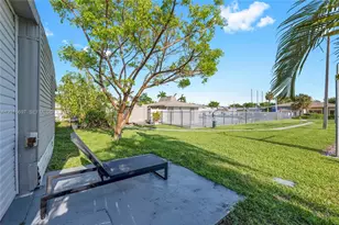 2148 SW 52nd St, Dania Beach, FL 33312 - Photo 30