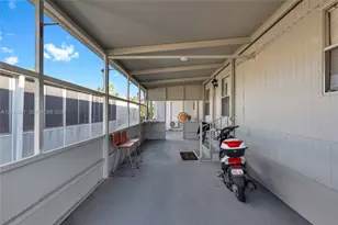 2148 SW 52nd St, Dania Beach, FL 33312 - Photo 24