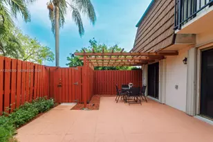 9126 SW 20th Pl, Davie, FL 33324 - Photo 2