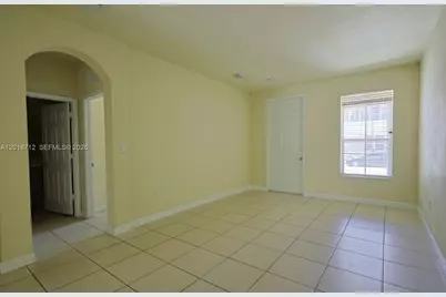9465 SW 171st Ct, Miami, FL 33196 - Photo 6