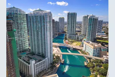31 SE 5th St #3002, Miami, FL 33131 - Photo 28