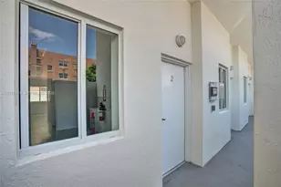 1567 NW 1st St, Miami, FL 33125 - Photo 18