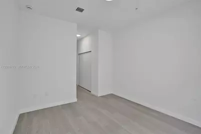 1567 NW 1st St #2, Miami, FL 33125 - Photo 16