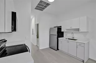 1567 NW 1st St, Miami, FL 33125 - Photo 6