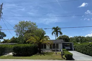 9040 SW 156th St, Palmetto Bay, FL 33157 - Photo 2
