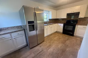 9040 SW 156th St, Palmetto Bay, FL 33157 - Photo 8