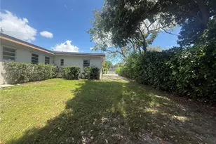 9040 SW 156th St, Palmetto Bay, FL 33157 - Photo 22