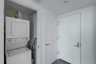 1600 NE 1st Ave, Miami, FL 33132 - Photo 18