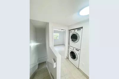 77 E 4th St #A212, Hialeah, FL 33010 - Photo 32