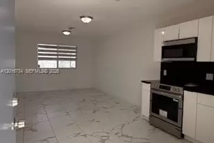 811 E 52nd St, Hialeah, FL 33013 - Photo 30