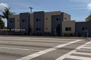 811 E 52nd St, Hialeah, FL 33013 - Photo 40