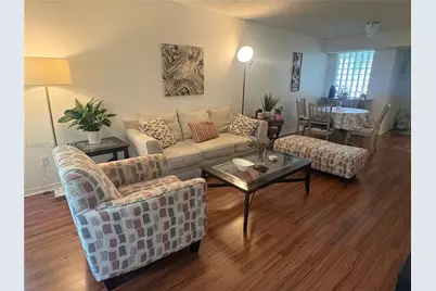 9610 NW 2nd St #8-203, Pembroke Pines, FL 33024 - Photo 4