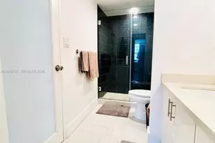 100 Lincoln Rd, Miami Beach, FL 33139 - Photo 6