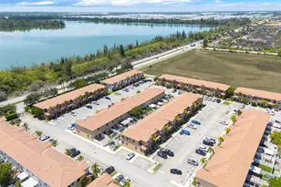 8936 W 35th Ln, Hialeah, FL 33018 - Photo 38