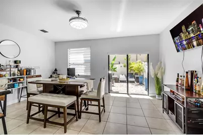 8936 W 35th Ln, Hialeah, FL 33018 - Photo 8