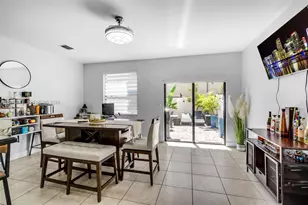 8936 W 35th Ln, Hialeah, FL 33018 - Photo 8