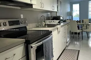 100 Lincoln Rd, Miami Beach, FL 33139 - Photo 8