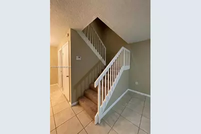 135 Heritage Way, West Palm Beach, FL 33407 - Photo 8