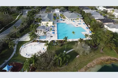 2741 NE 4th St #103, Homestead, FL 33033 - Photo 2
