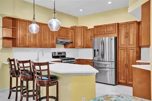 4401 SW 74th Terrace, Davie, FL 33314 - Photo 6