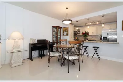 19370 Collins Ave #626, Sunny Isles Beach, FL 33160 - Photo 14