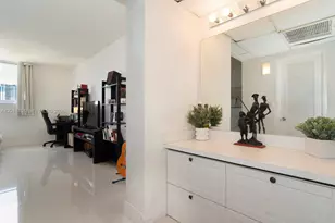 19370 Collins Ave, Sunny Isles Beach, FL 33160 - Photo 22