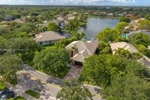 10684 NW 64th Ct, Parkland, FL 33076 - Photo 2