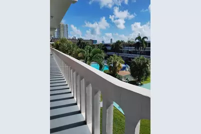 201 NE 14th Ave #10C, Hallandale Beach, FL 33009 - Photo 2