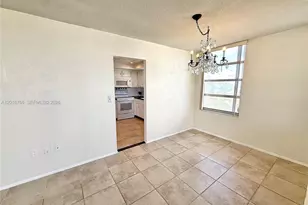 1351 NE Miami Gardens Dr, Miami, FL 33179 - Photo 6