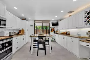 8708 SW 159th Path, Miami, FL 33193 - Photo 6