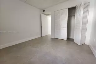 6065 NW 186th St, Hialeah, FL 33015 - Photo 14