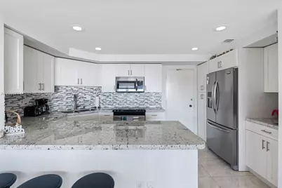 3111 N Ocean Dr #1110, Hollywood, FL 33019 - Photo 8