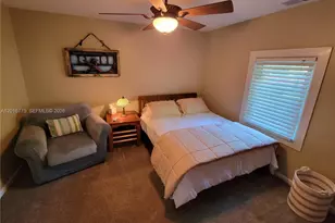 605 Hilltop Dr, White Lake, MI 48386 - Photo 10