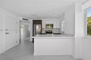1552 Euclid Ave, Miami Beach, FL 33139 - Photo 4