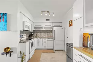 770 NE 69th St, Miami, FL 33138 - Photo 6