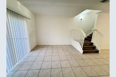 1984 NE 5th St #203, Boynton Beach, FL 33435 - Photo 4