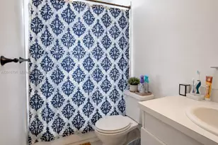 7748 Biltmore Blvd, Miramar, FL 33023 - Photo 12