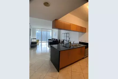 1750 N Bayshore Dr #2412, Miami, FL 33132 - Photo 4