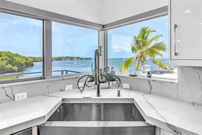 325 Calusa, Key Largo, FL 33037 - Photo 4