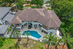 14332 Ardoch Pl, Miami Lakes, FL 33016 - Photo 2